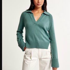 Abercrombie & Fitch Teal Green Notch Neck Sweater Size L Cozy Soft Knit